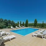 Daire Mugeba Ii Poreč