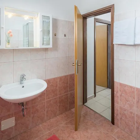 Apartment Apartment Mugeba II *