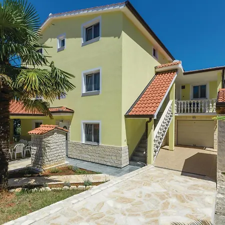 Apartment Mugeba II * Porec